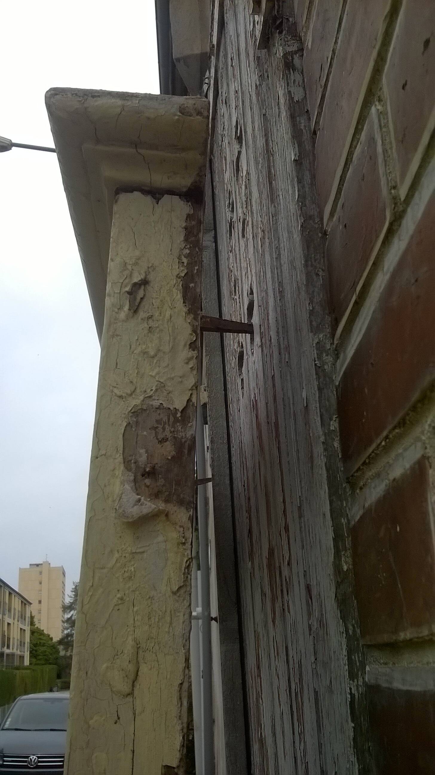 Porte mouluré avec cadre xix eme