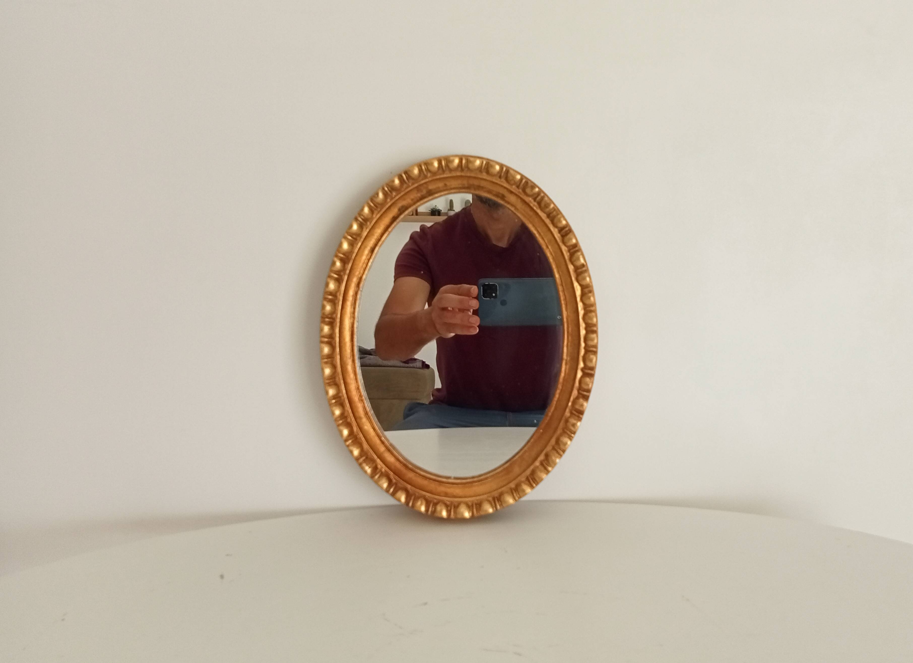 Miroir ovale italien vintage en bois doré
