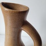 Sandstone pitcher