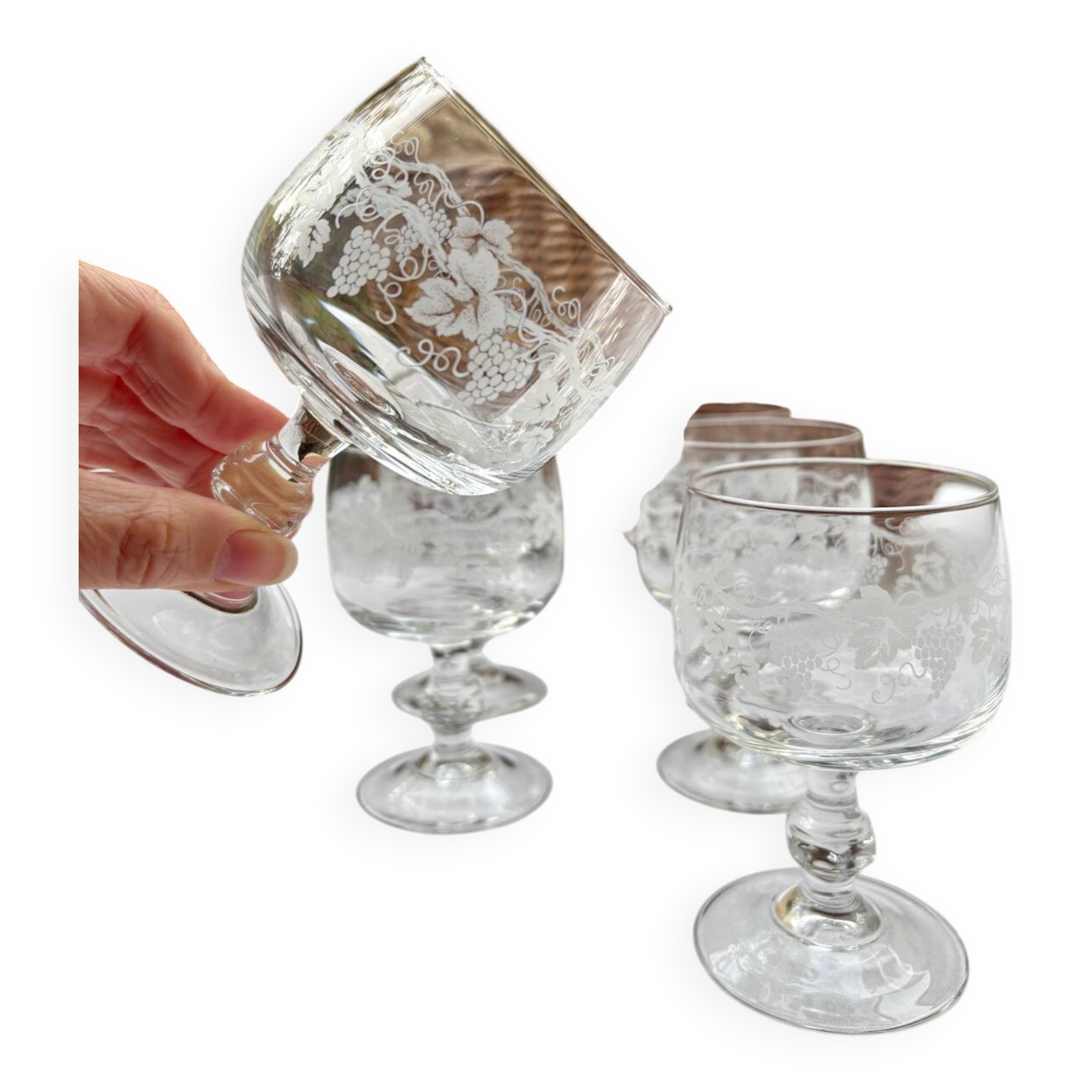 6 Luminarc vine shoot wine glasses