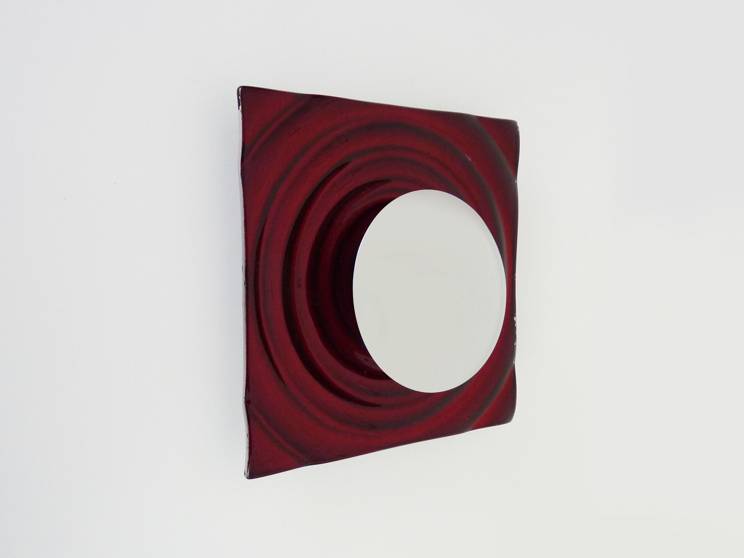 Paul Neuhaus wall lamp in red glass and chrome reflector