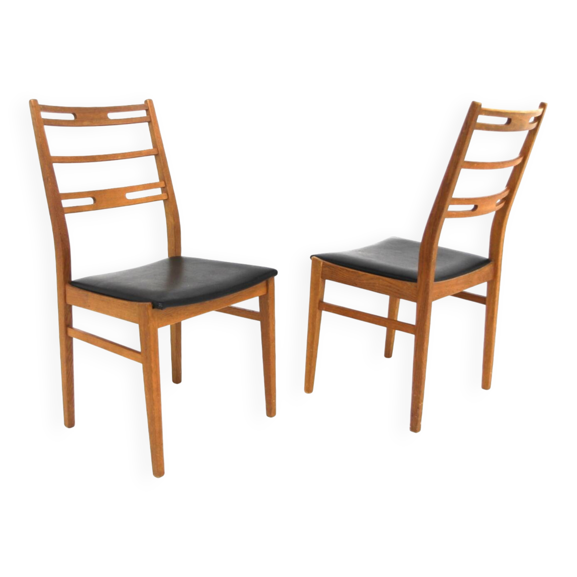Set de 2 chaises scandinave en chêne, Suède, 1970