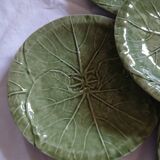 8 assiettes plates anciennes en barbotine