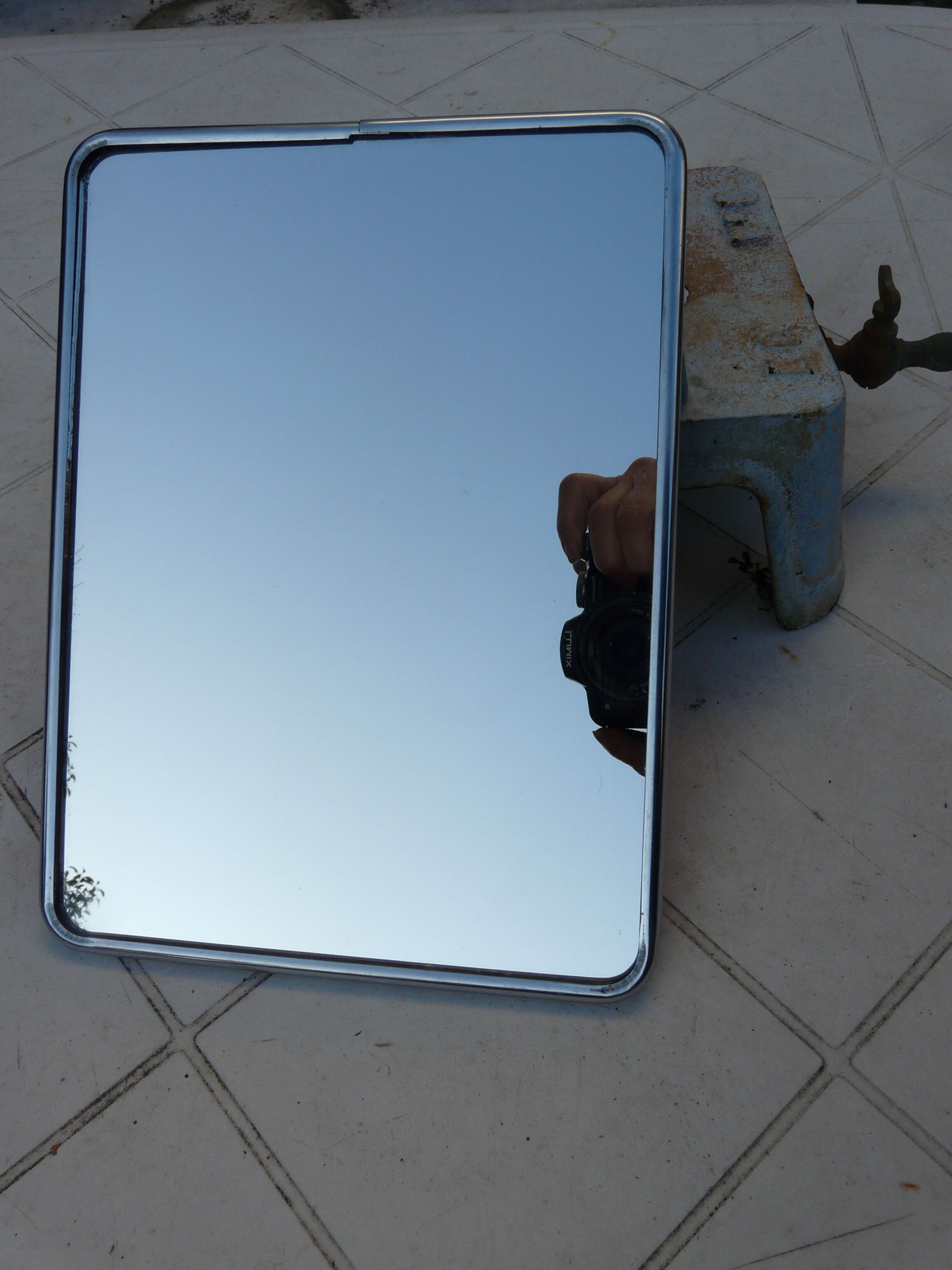 Miroir de barbier à poser ou à suspendre 24x18cm