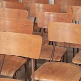 Lot de 35 chaises d'école tchèque Kovona style bistrot des