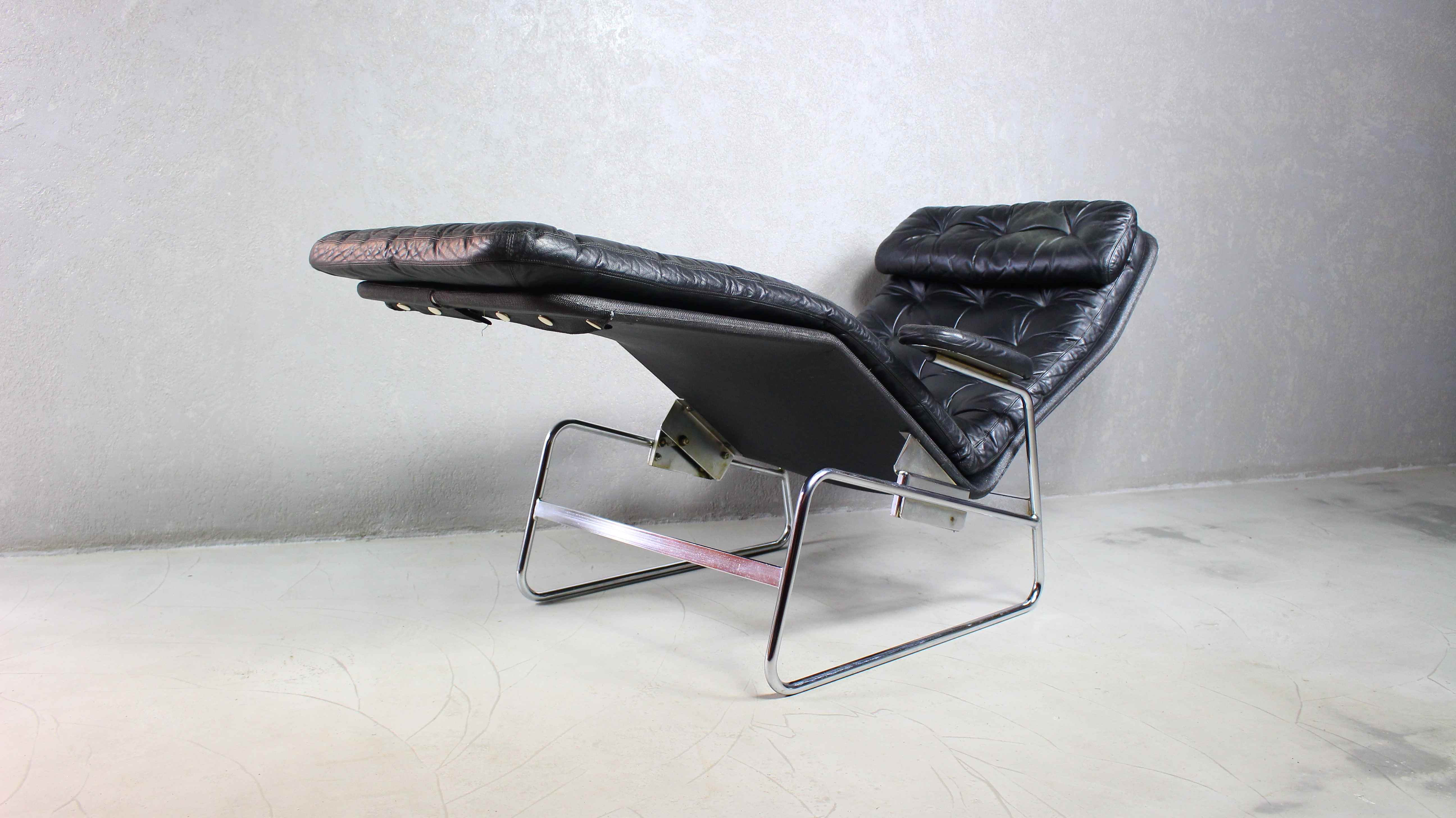 1970s Swedish Leather Chaise by Sam Larsson for DUX