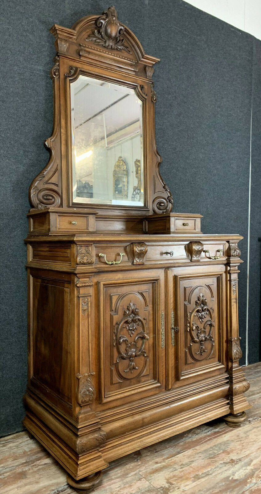 Renaissance psyche doors dresser in solid walnut