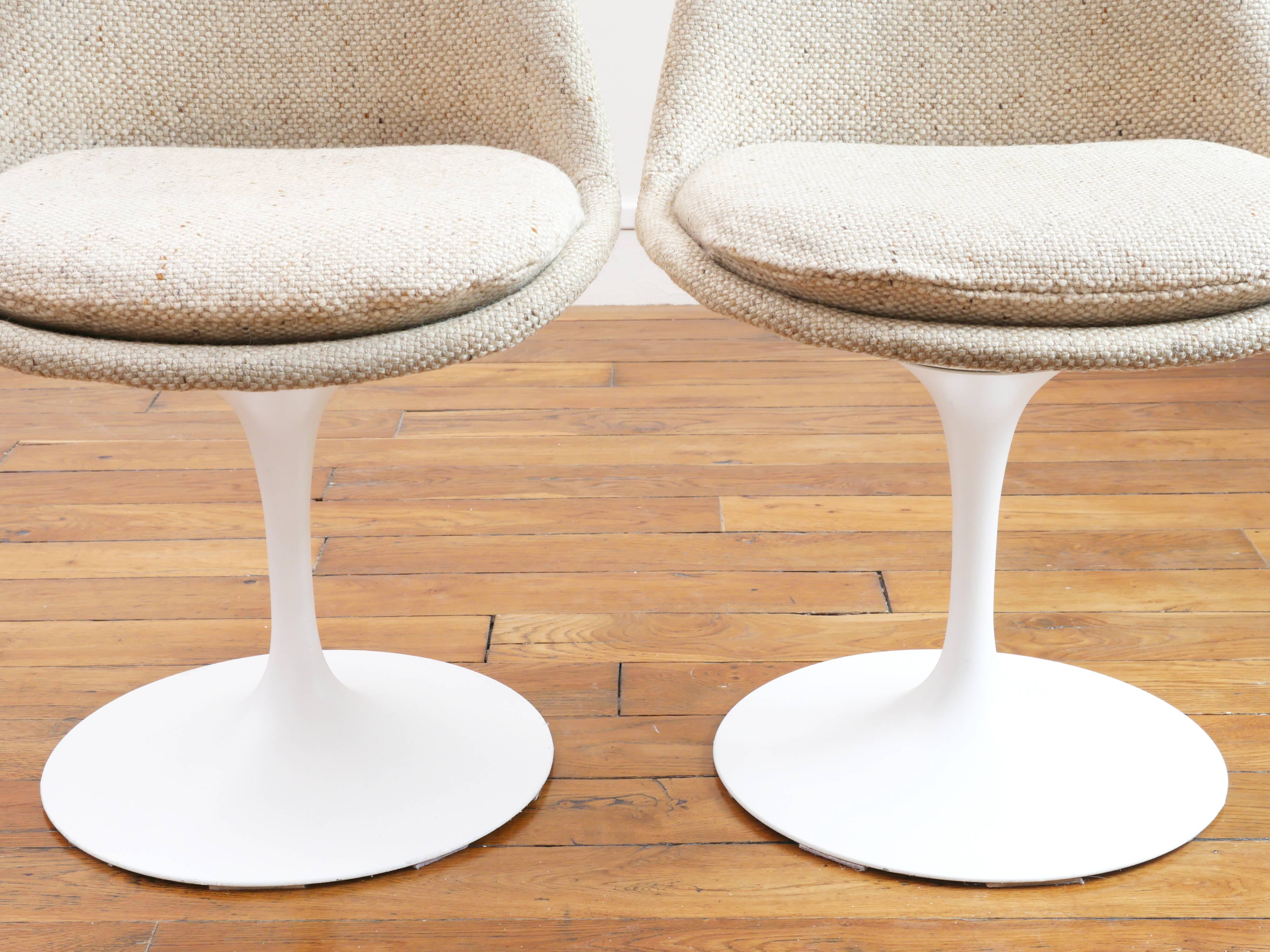 2 Tulip Chairs Knoll