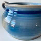 Sandstone pot or garnish