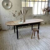 Oval pine farm table with 2m extensions