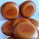 Lot de 9 assiettes marron opaline vintage