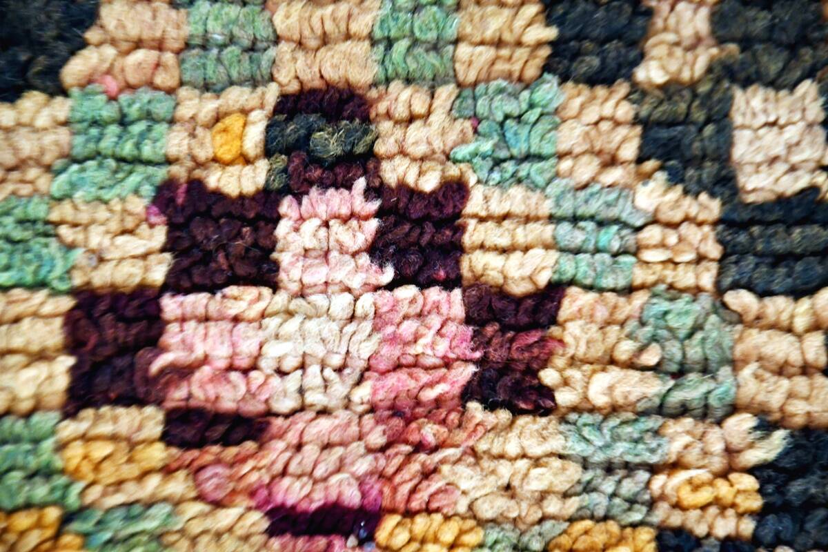 Vintage Boujaad Berber rug