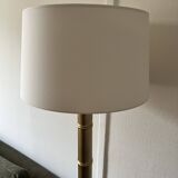 Lampadaire doré en bois