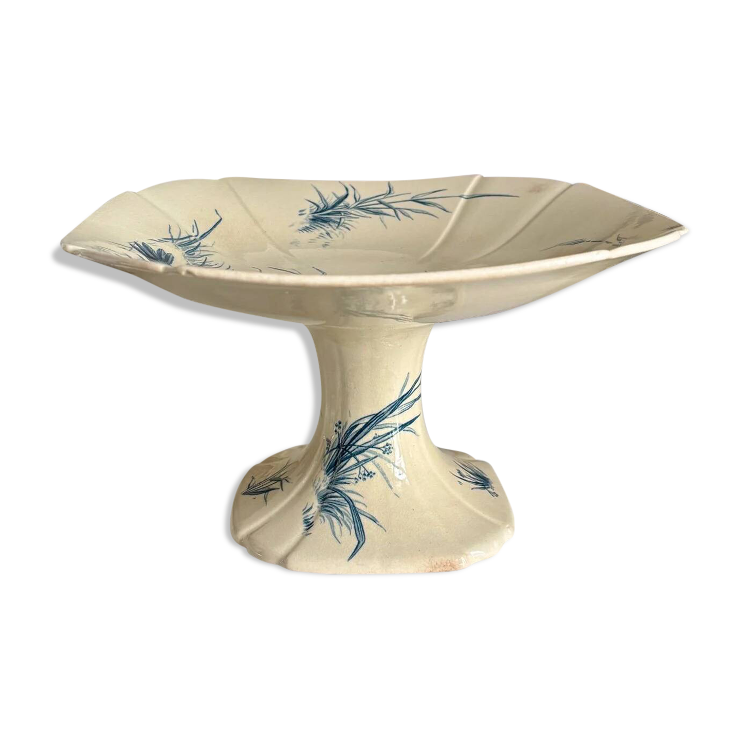 Large compote dish Gien in blue ironstone, "Birds" service around 1870.