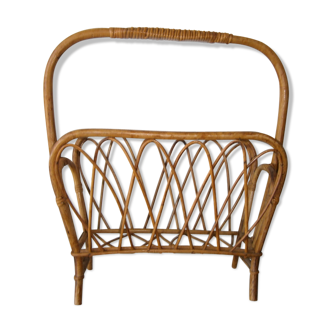 Porte revue en rotin