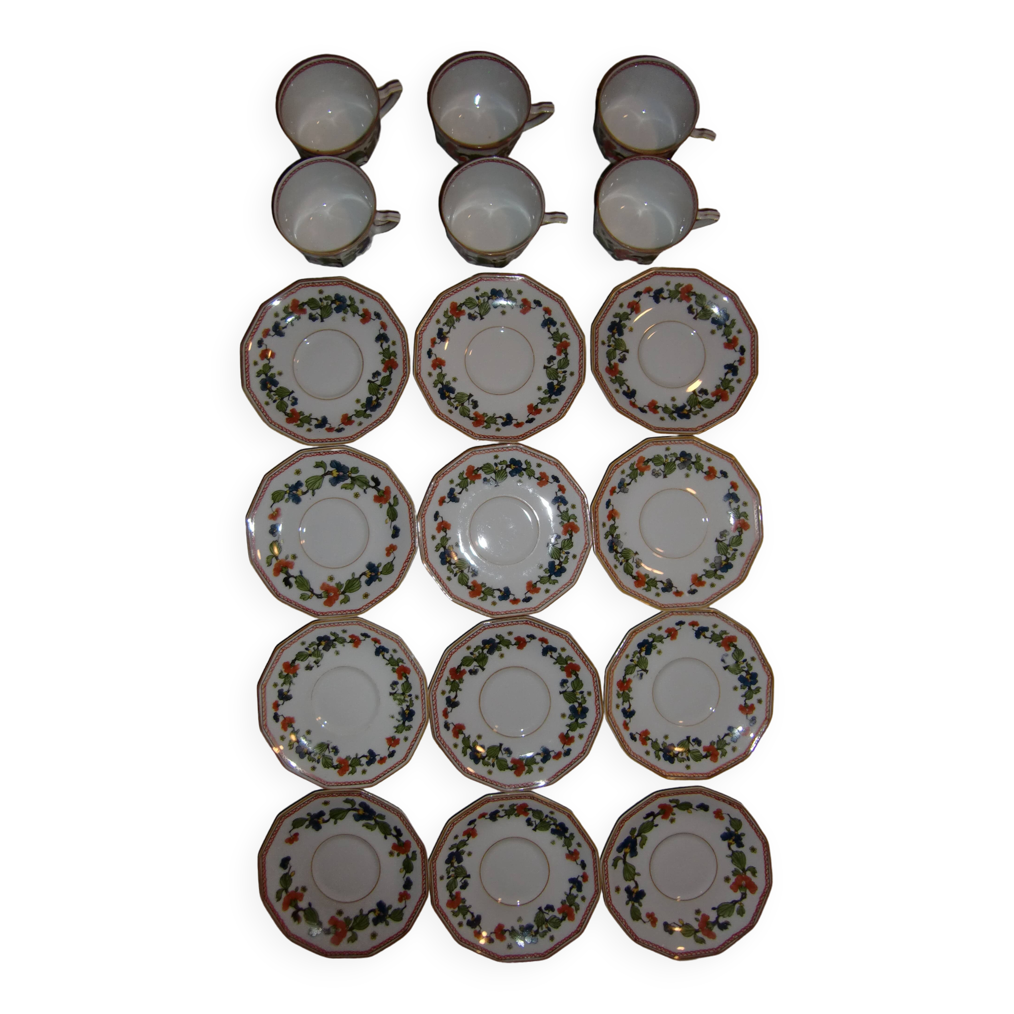 Lot de 6 tasses à café/thé et 12 soucoupes assorties des années 50'