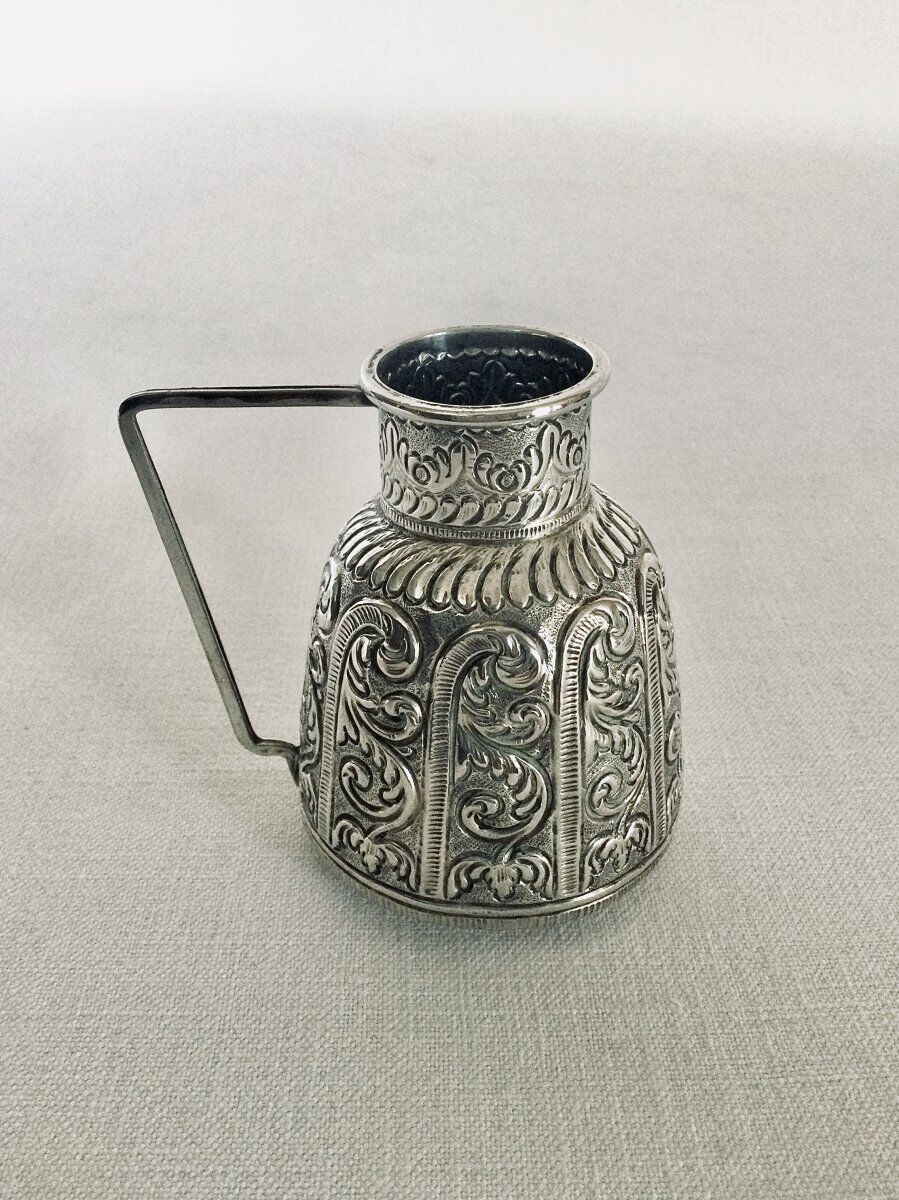 Silver milk pot