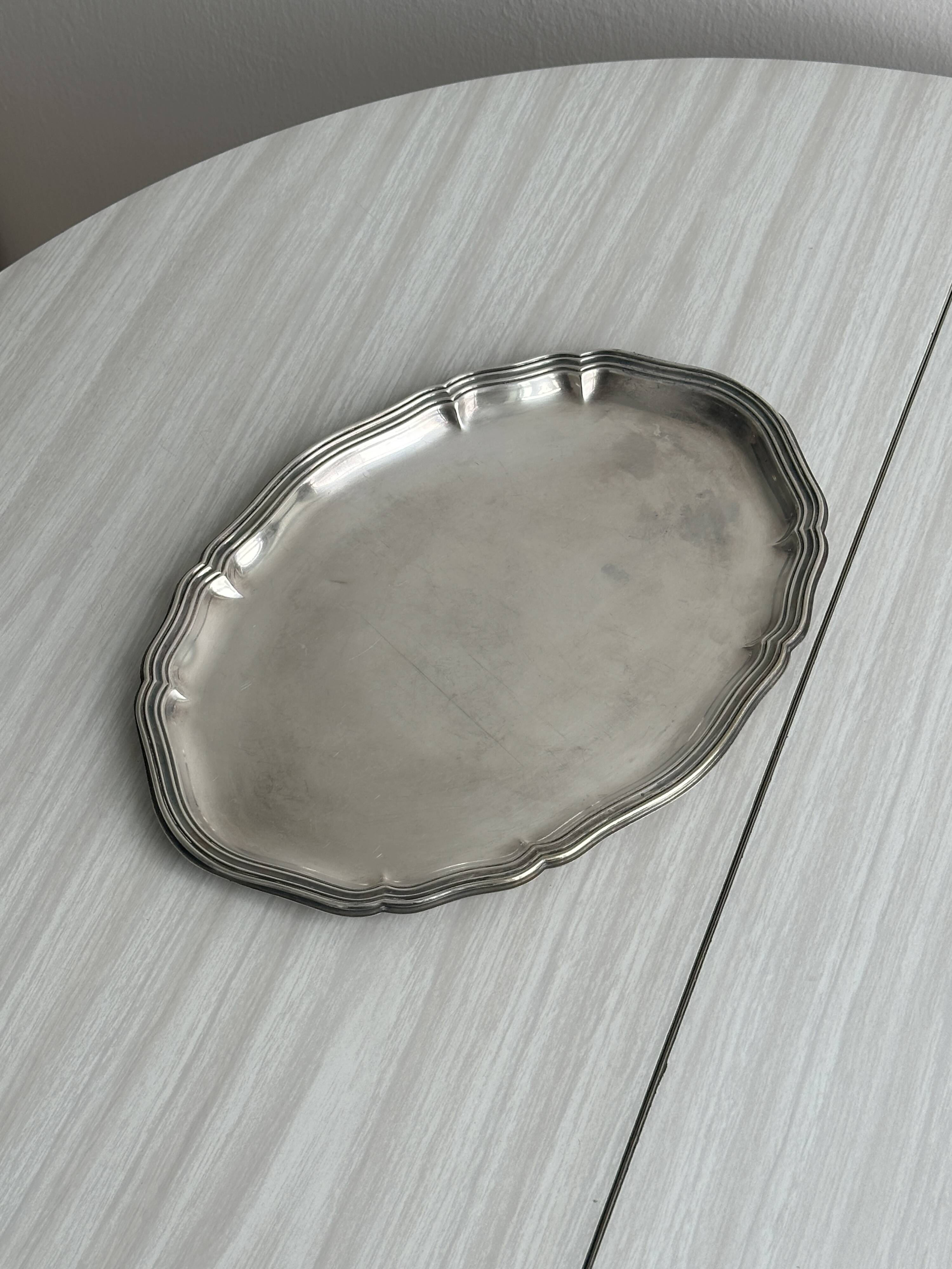 Small vintage silver-coloured metal tray.