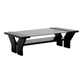 Table basse brutaliste laquée noire