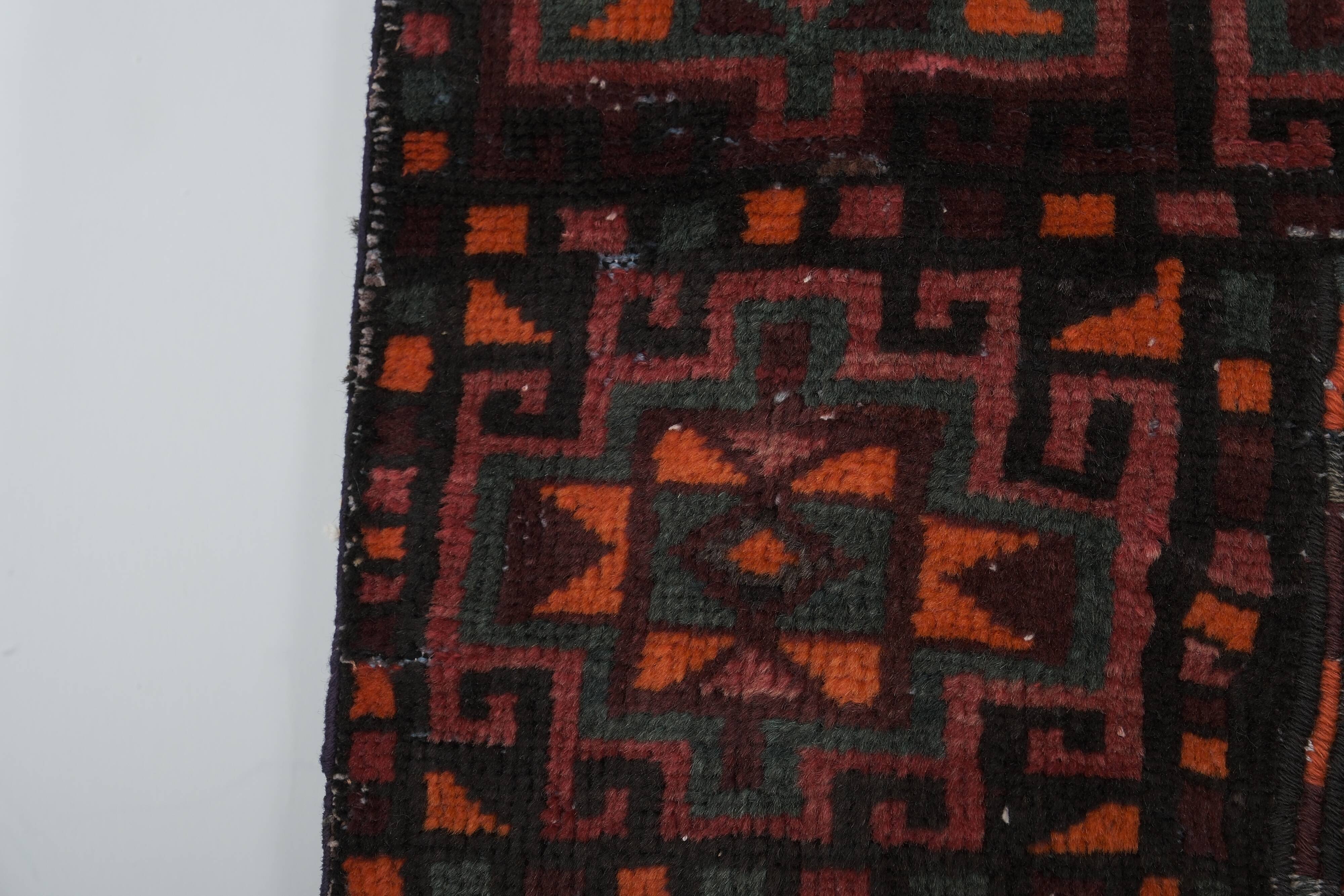 Vintage Turkish Oushak Rug Handwoven 108x276 cm