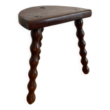 Ball foot tripod stool
