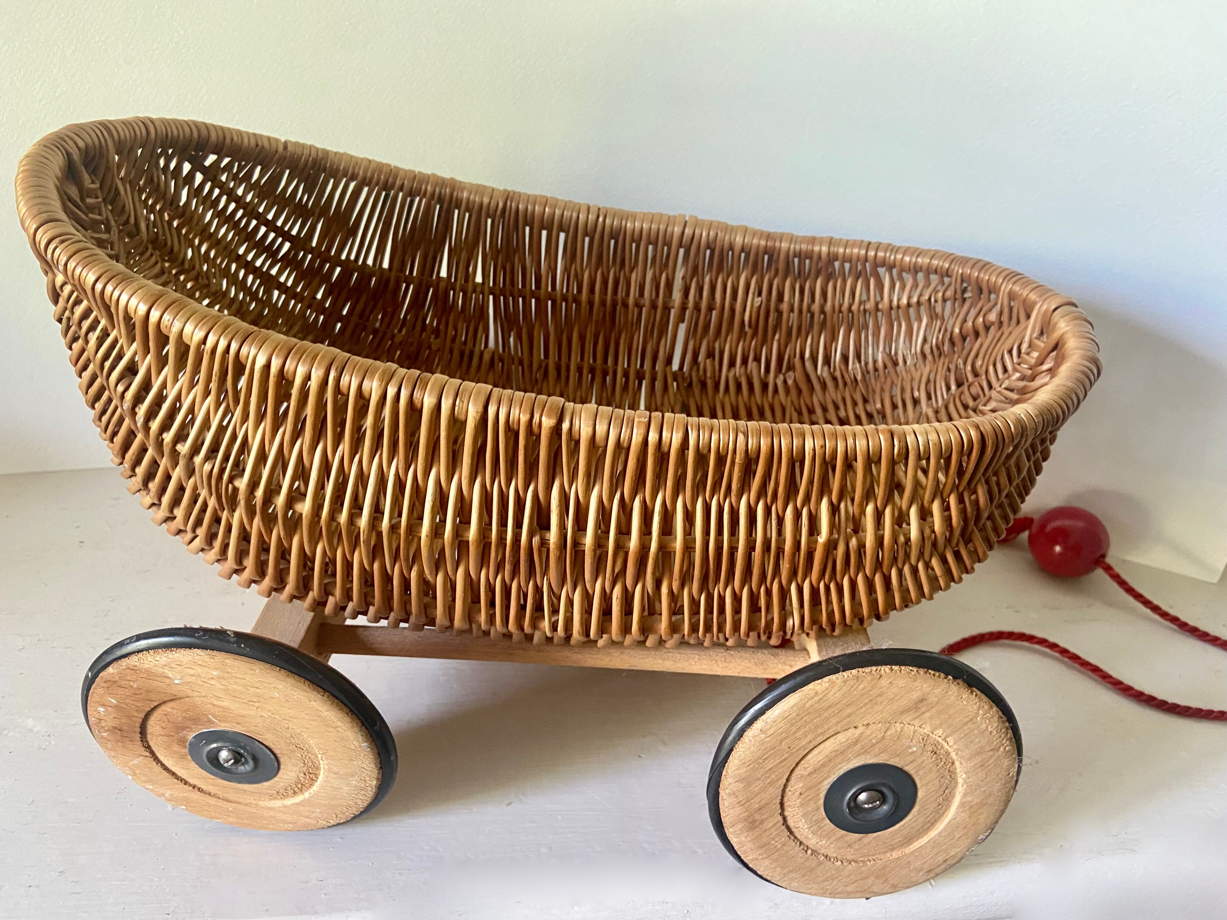 Braided wicker cradle, pulling toy