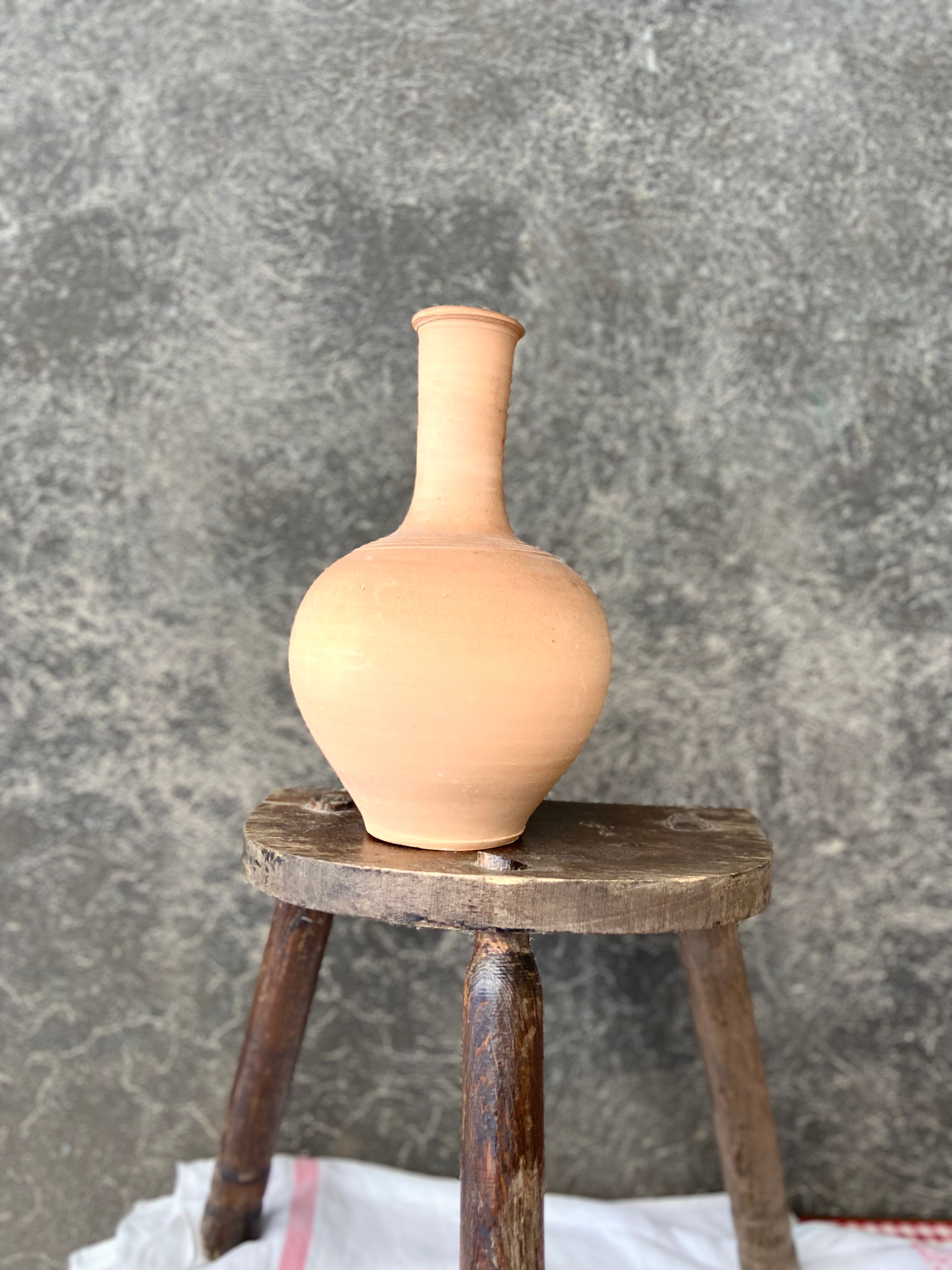 Vase en terre cuite