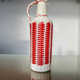 Bottle in red and white scoubidou 50-60s