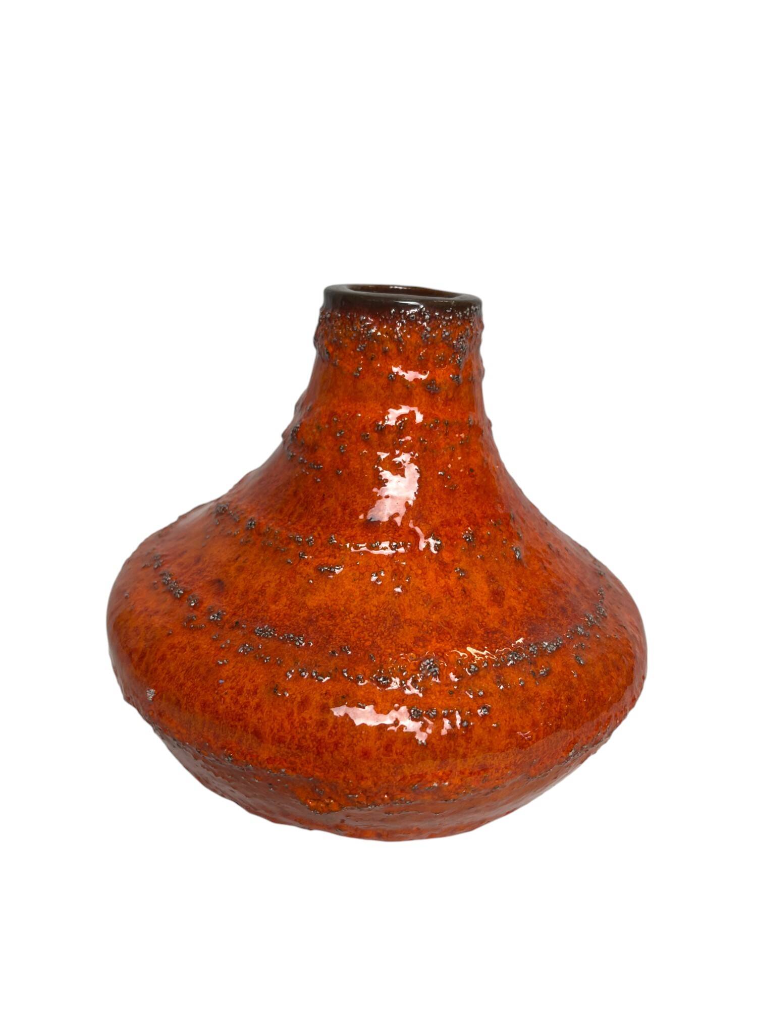 Carstens Workshop, 20th century red ceramic pot with handle