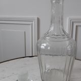 Carafe en verre moulé fin XIXème