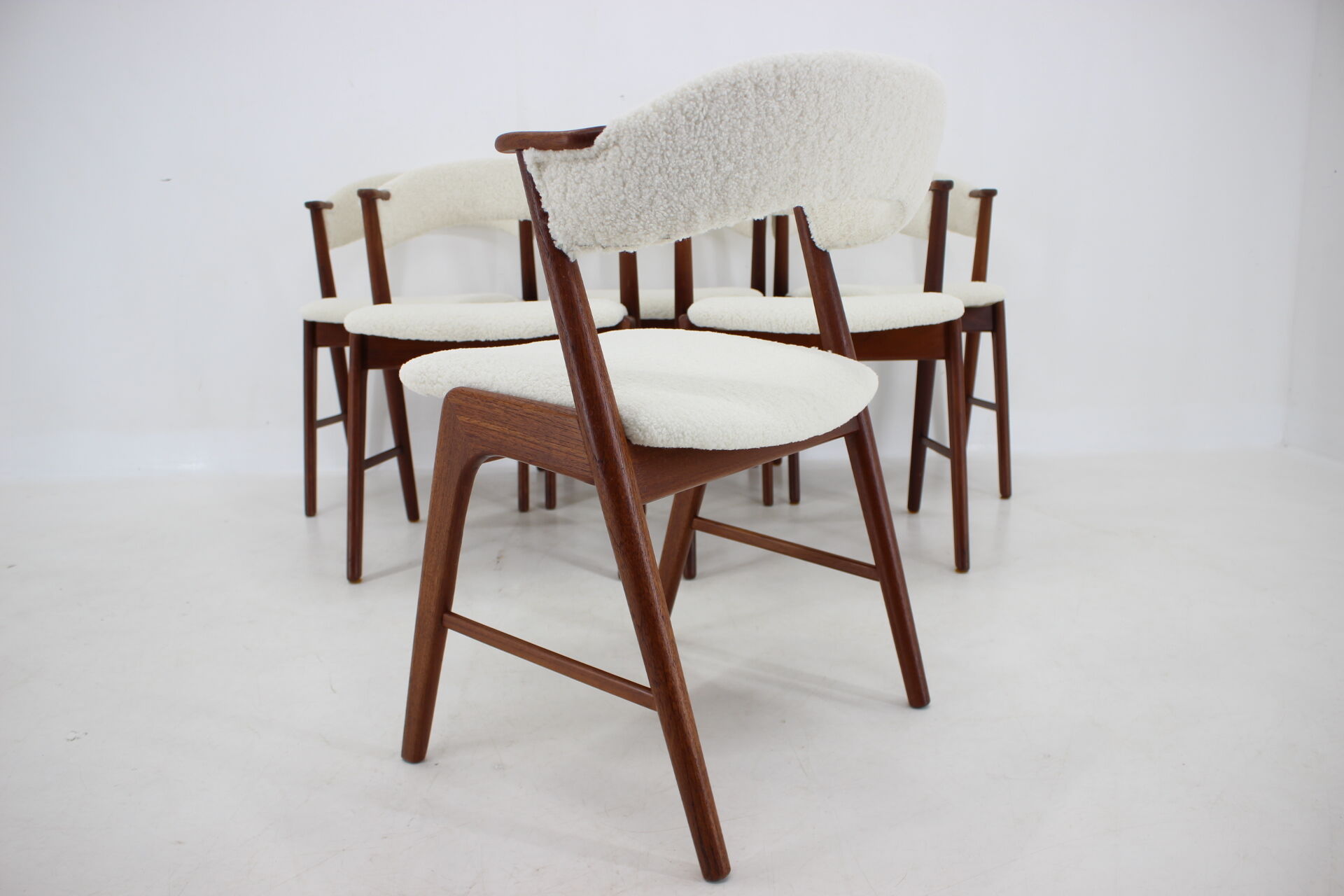 6 chairs in sheepskin fabric upholstery denmark