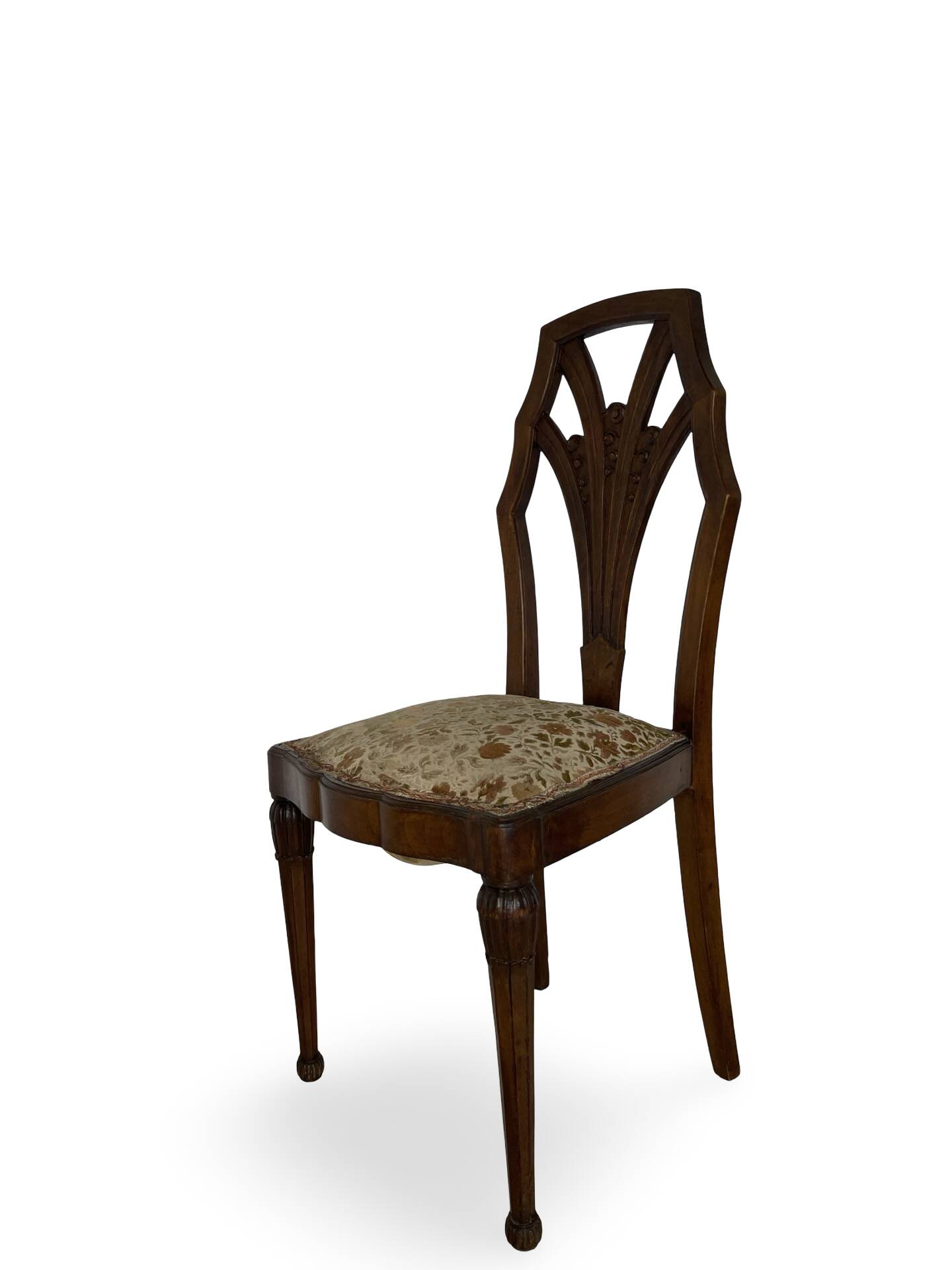 Ensemble de 6 chaises de salle à manger en noyer sculpté Art Déco, années 1920/1930