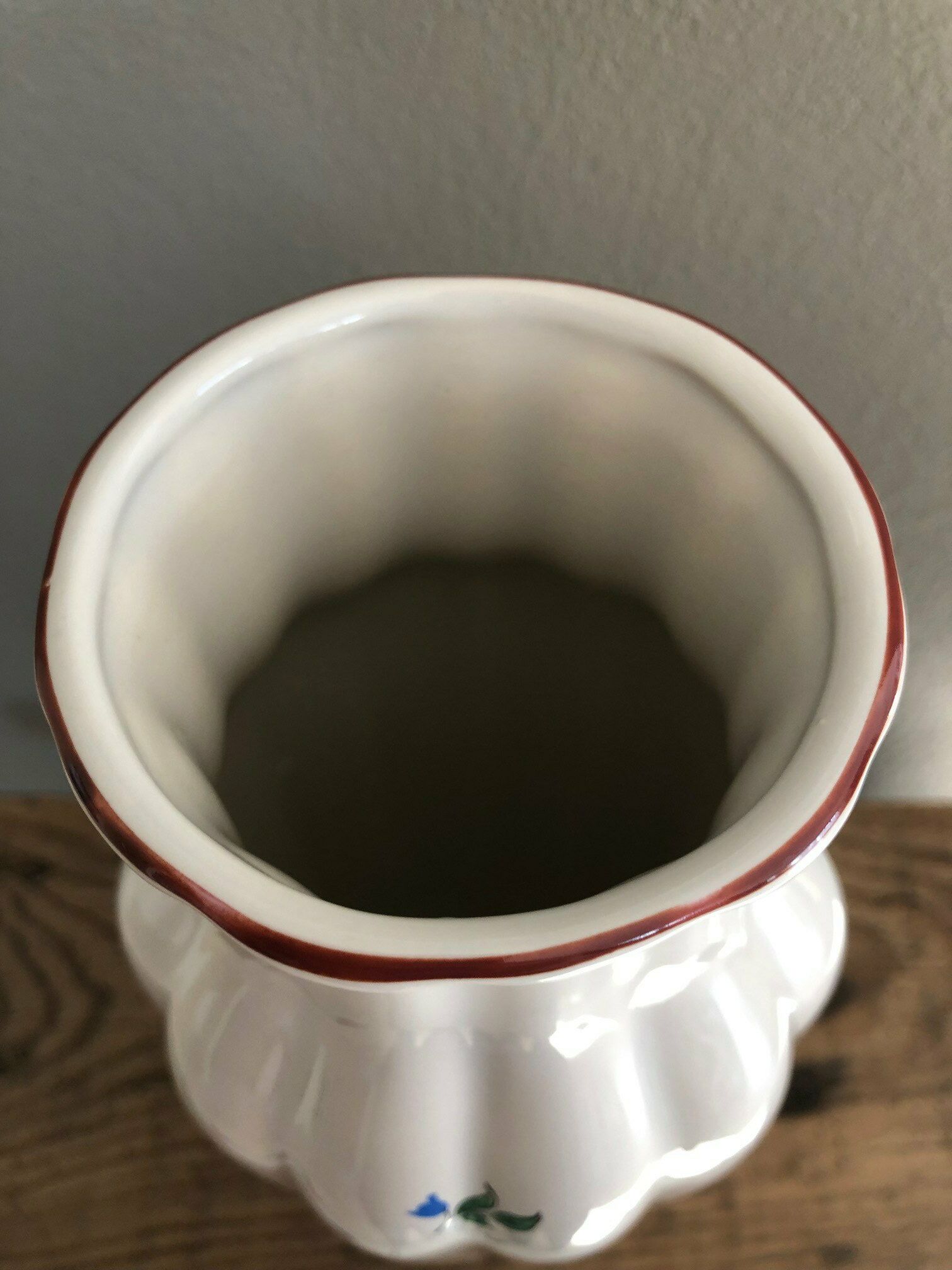 Old porcelain vase KG Luneville