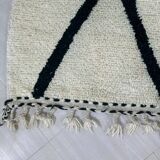 Handmade natural wool rug 250cm x 150cm