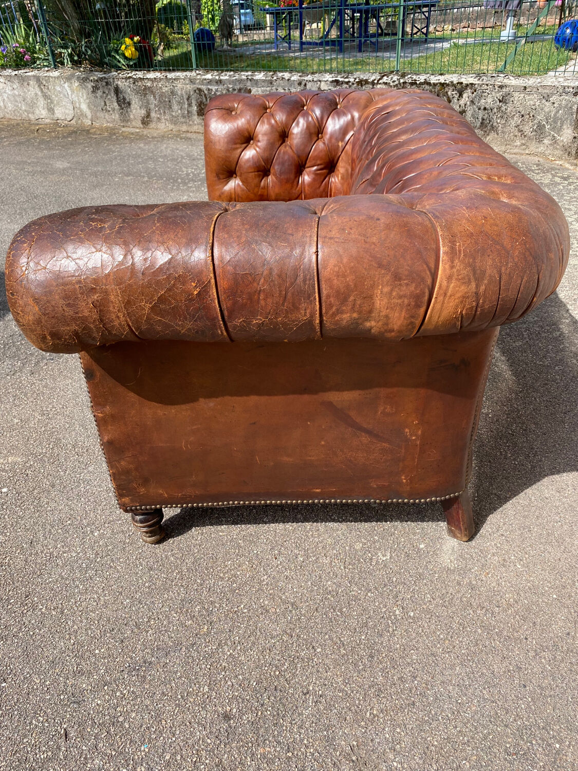 2 seater chesterfield leather sofa