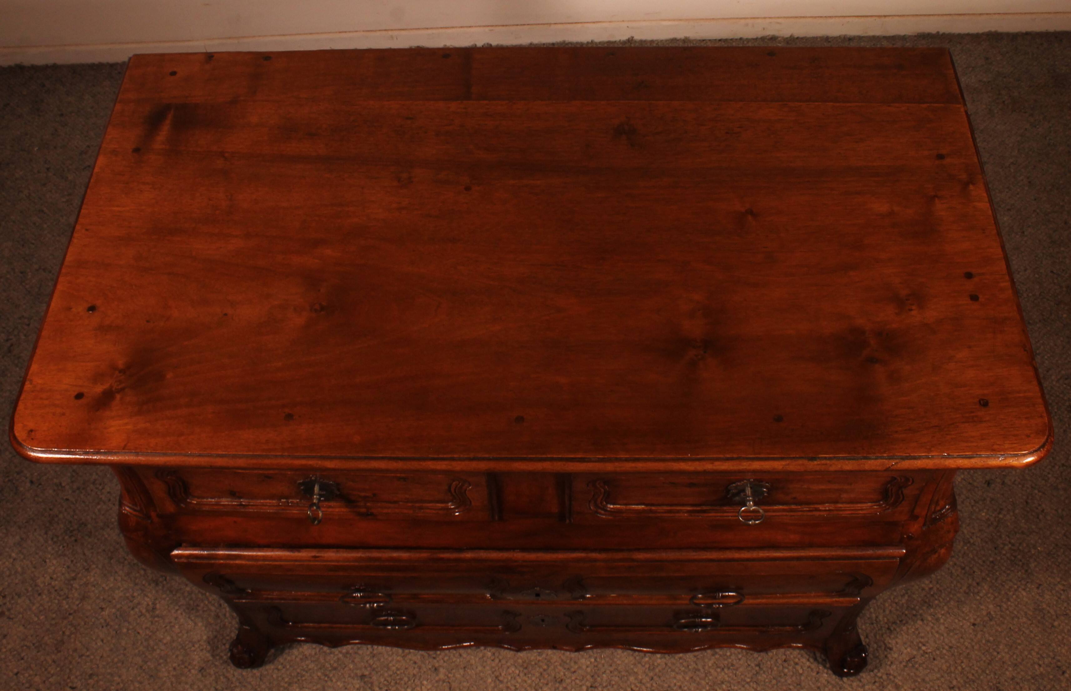 Small Walnut Tomb Chest of Drawers - 18th Century