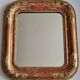 Miroir Louis-Philippe en bois et stuc doré à décor floral, XIXe, 43x38 cm