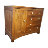 Dresser 1900
