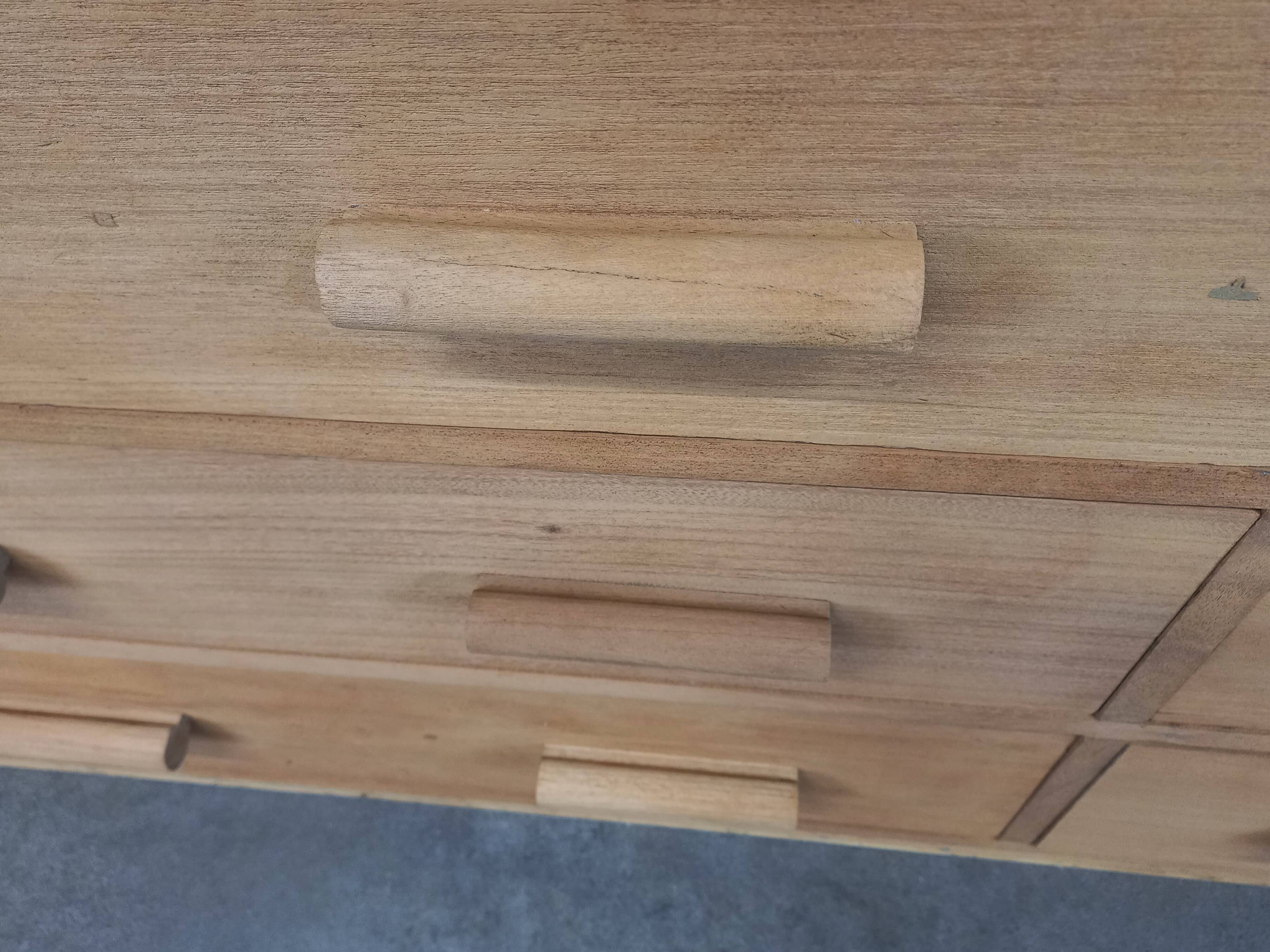 Meuble à tiroirs art déco