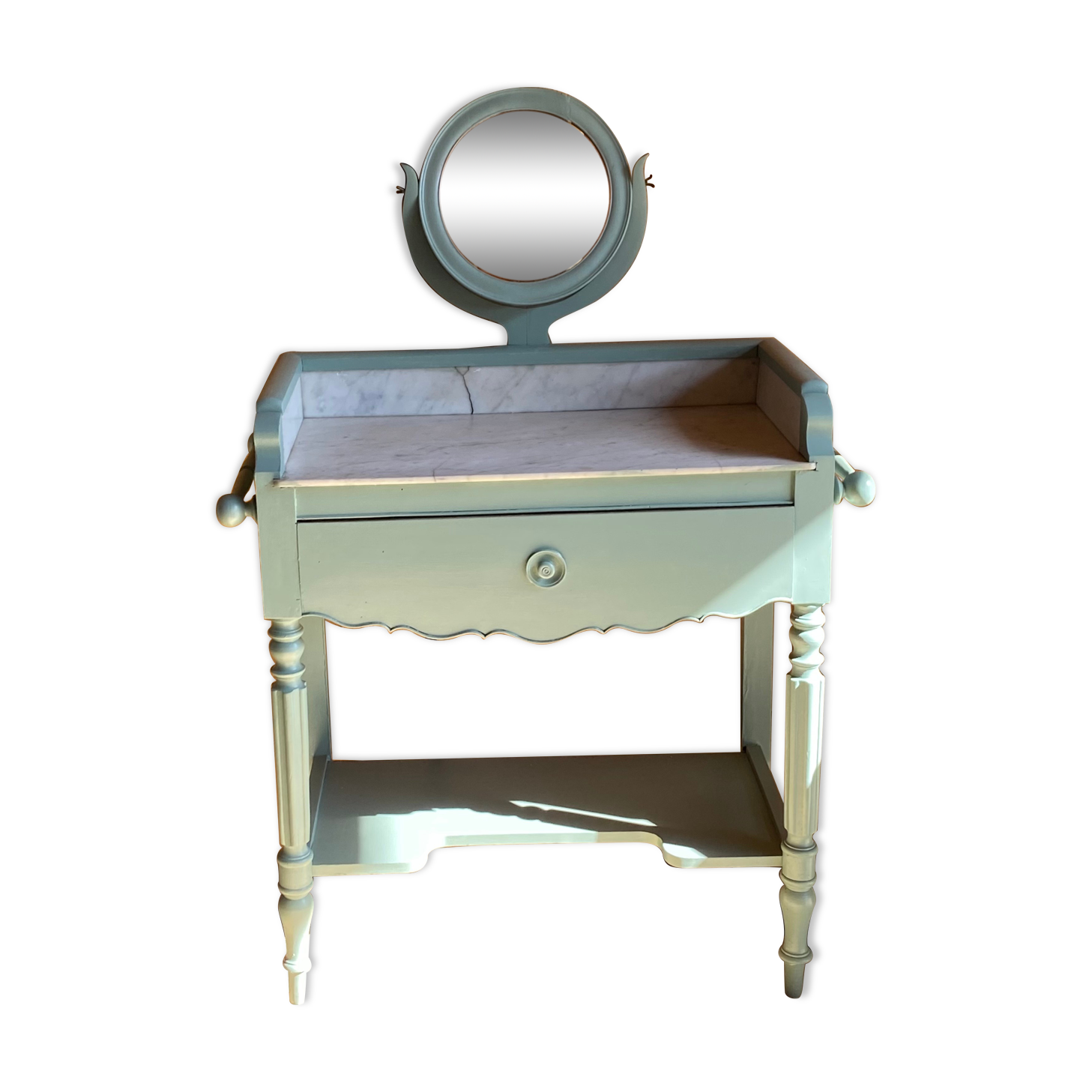 Toilet table or dressing table