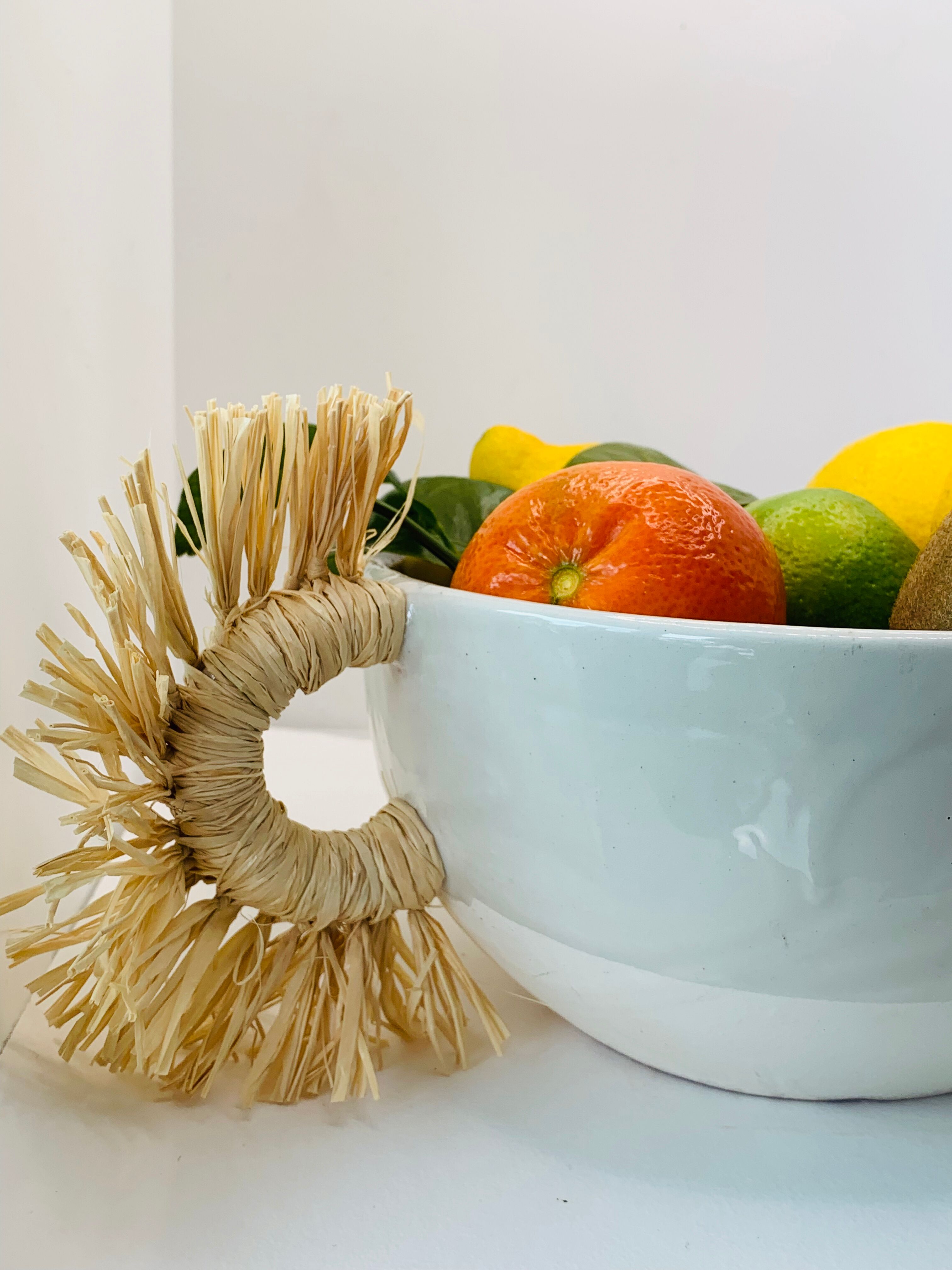 Coupelle céramique avec anses raffia