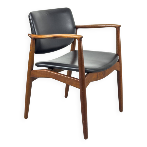 Danish teak armchair by Erik Buch for Ørum Møbelfabrik, 1960s.