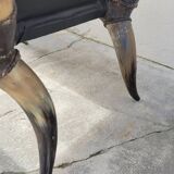 Fauteuil en corne et cuir ancien - 1950s