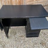 Children's desk