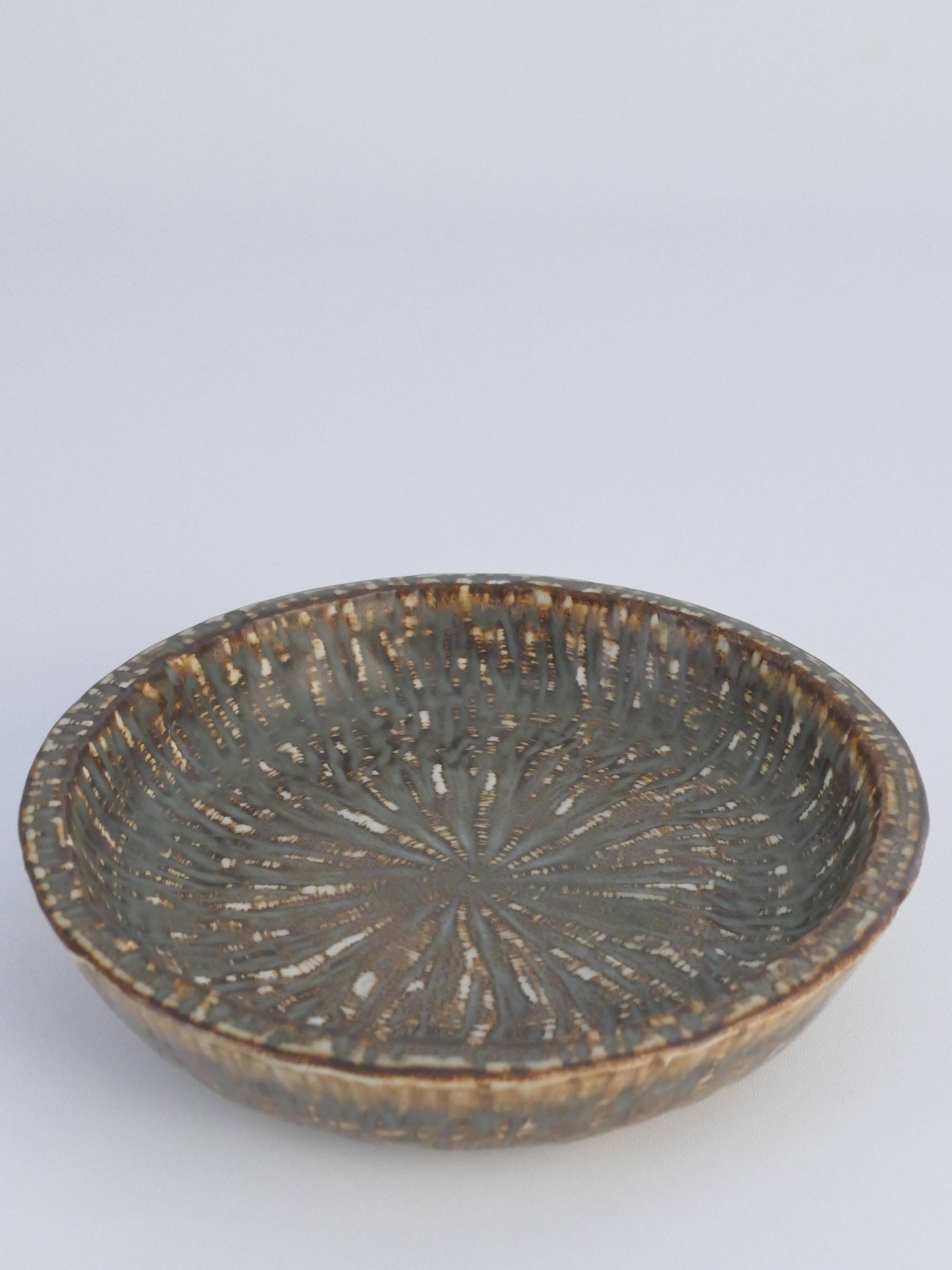 Mid-Century Modern Brown Stoneware Rubus Bowl by Gunnar Nylund for Rörstrand