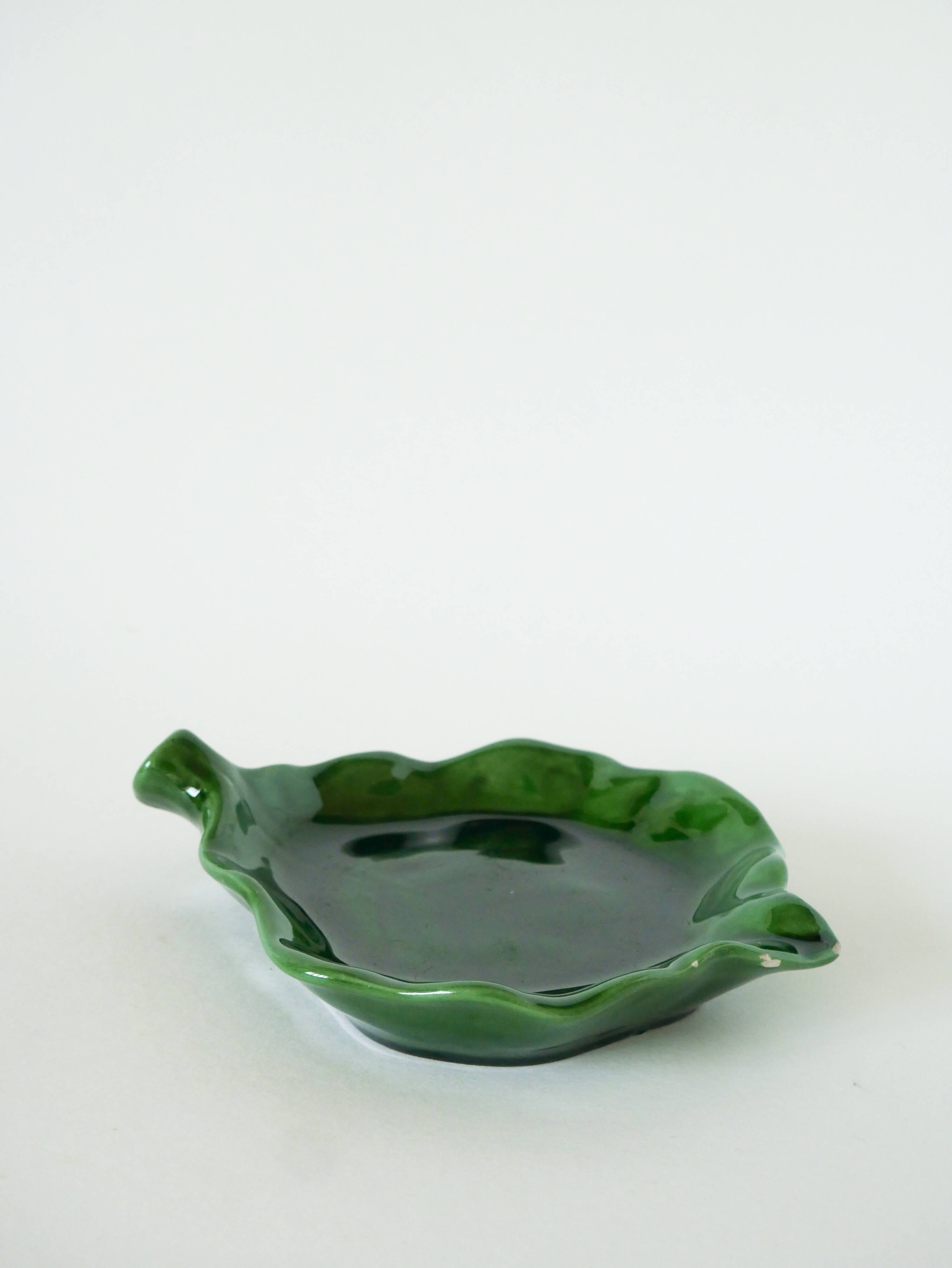 slip leaf emptier, Green, 1970 - 14 X 14 cm