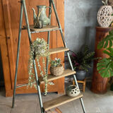 Ancient painter's stepladder