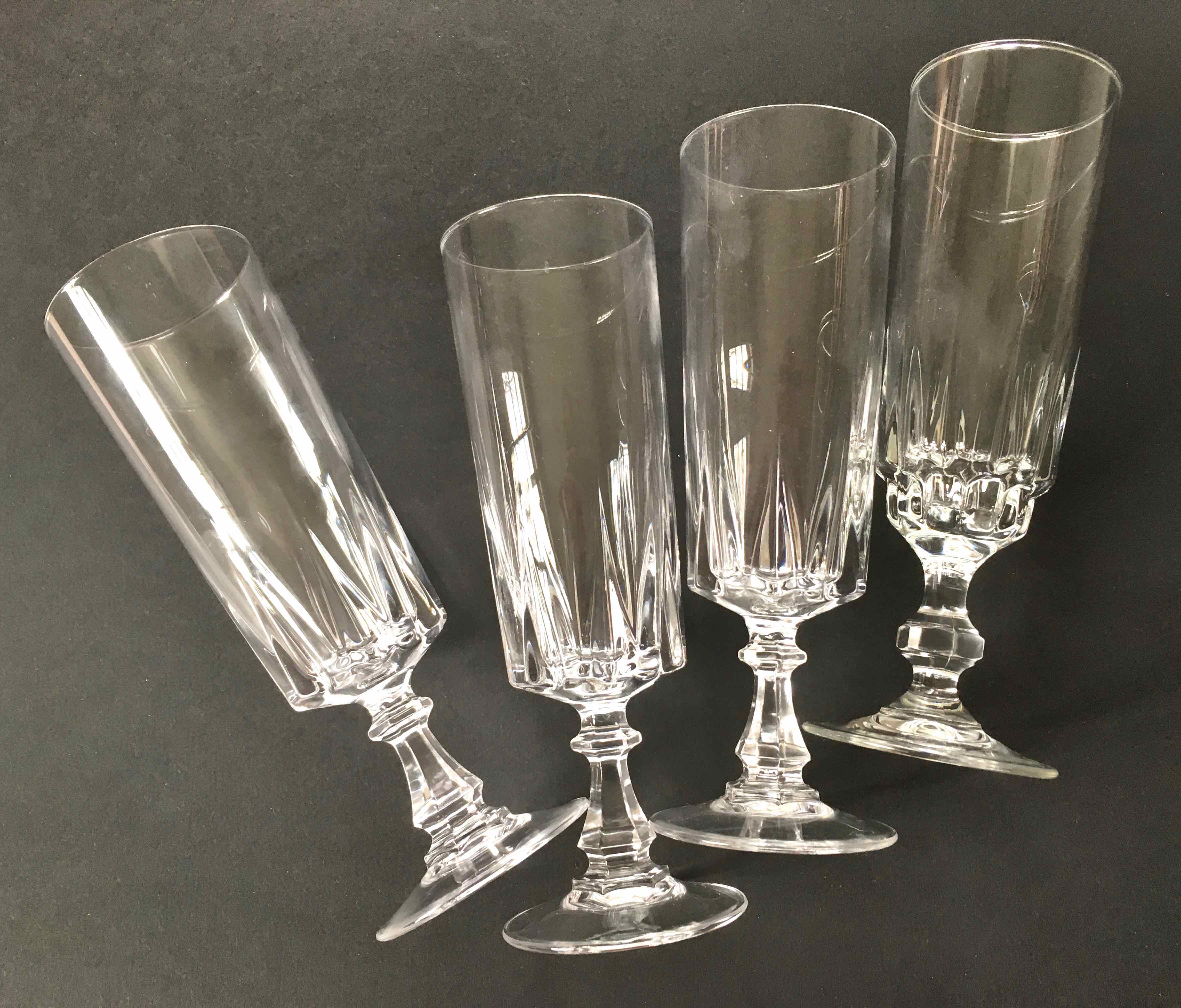 Set 12 flutes with crystalline cut champagne