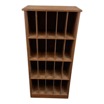 Storage cabinet, shelf