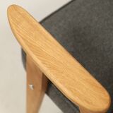 Fauteuil du milieu du siècle, revêtement en laine grise, bois de chêne, chaise longue de Style Vintage après rénovation